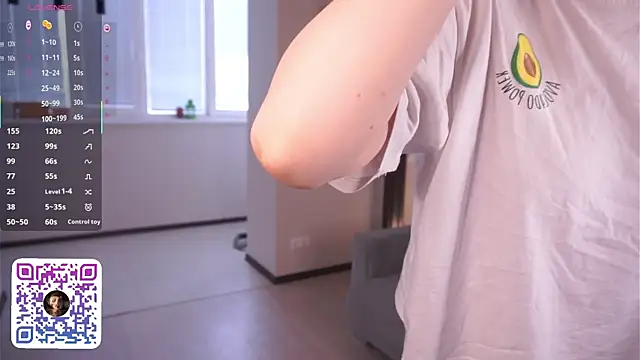 MegganKinson online show from 04-12-26, 04:28