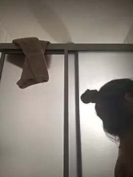 DESIRIE0609 online show from 11-06-25, 02:34