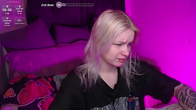 CherryNight6 online show from 04-13-26, 09:20