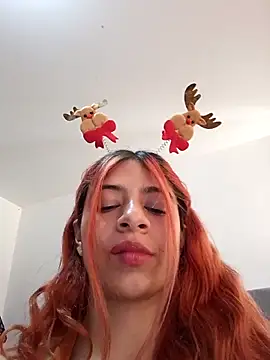 Lunatemptress4 online show from 12-01-25, 01:16