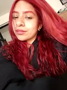 Lunatemptress4 online show from 12-04-25, 02:04