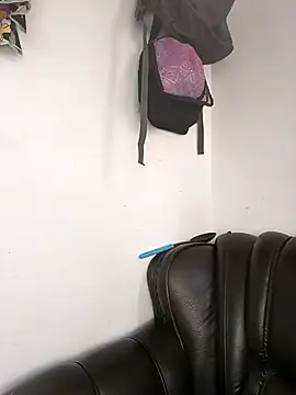 Lunatemptress4 online show from 04-08-26, 02:06