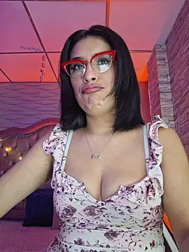 Roxanne Han online show from 02-09-26, 11:58