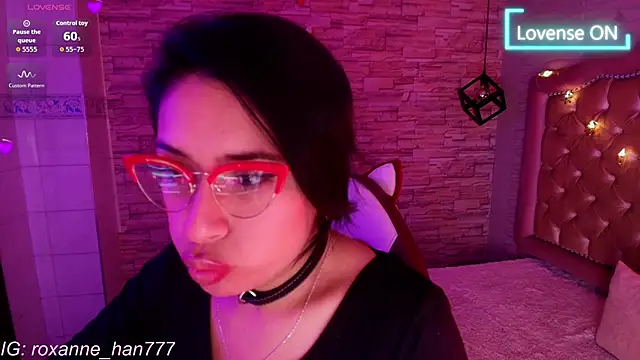 Roxanne Han online show from 03-09-26, 12:20