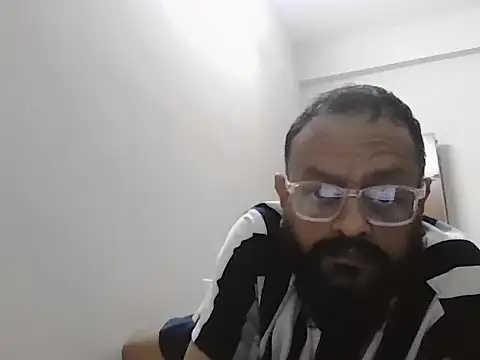 Snapshot of jimforsex1982 chatting on 11-18-25, 05:17 jimforsex1982 online show from 11-18-25, 05:17