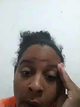 Snapshot of A_gostosa chatting on 01-05-26, 10:24 A gostosa online show from 01-05-26, 10:24