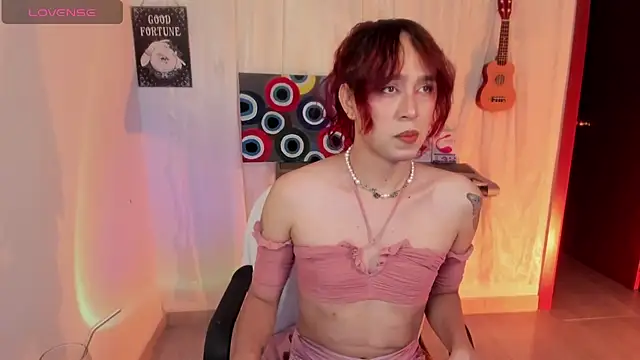 AdelineEsposito online show from 05-16-26, 08:33