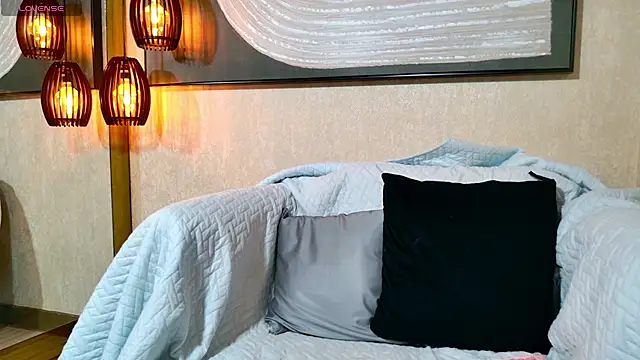 cataleya1 sm online show from 10-29-25, 12:29