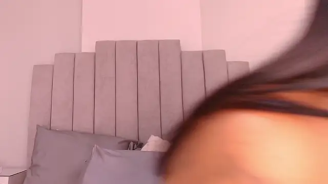 ellisrossi online show from 02-26-26, 07:02