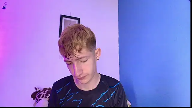 Erick Taylor3 online show from 04-15-26, 07:43