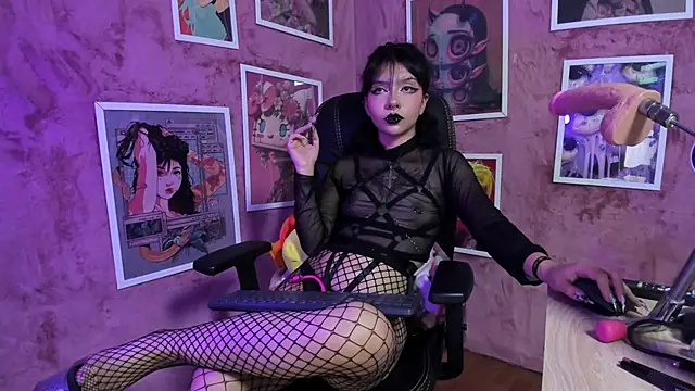 Snapshot of tokyo_nyx chatting on 11-14-25, 09:41 tokyo nyx online show from 11-14-25, 09:41