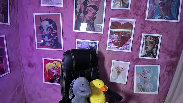 Snapshot of tokyo_nyx chatting on 11-15-25, 02:20 tokyo nyx online show from 11-15-25, 02:20