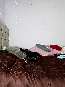 anny sweet17 online show from 12-16-25, 04:06