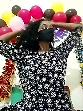 Snapshot of Tushi-10 chatting on 01-06-26, 03:10 Tushi-10 online show from 01-06-26, 03:10