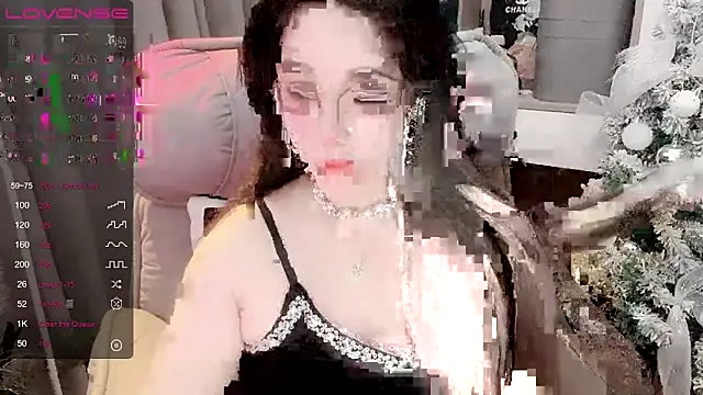 Snapshot of Monica-666888- chatting on 11-24-25, 04:07 Monica-666888- online show from 11-24-25, 04:07