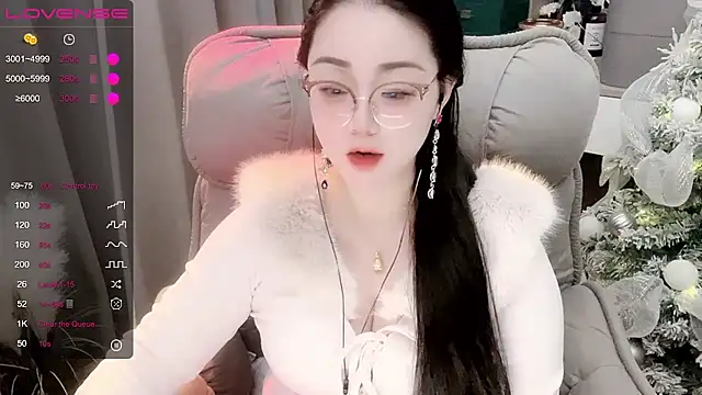 Snapshot of Monica-666888- chatting on 12-15-25, 07:45 Monica-666888- online show from 12-15-25, 07:45