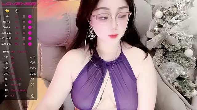 Snapshot of Monica-666888- chatting on 05-25-26, 04:13 Monica-666888- online show from 05-25-26, 04:13