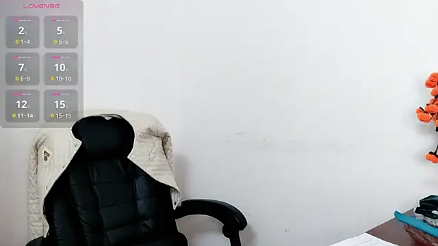 Ella-61 online show from 11-11-25, 12:54