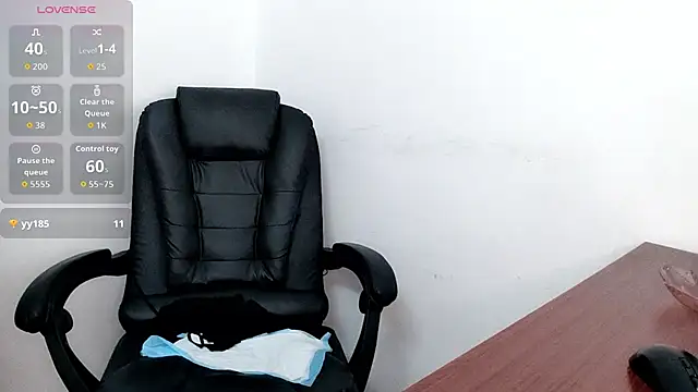 Ella-61 online show from 11-24-25, 01:49