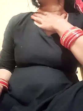 Snapshot of Pyaar_Ki_Pooja chatting on 11-08-25, 04:18 Pyaar Ki Pooja online show from 11-08-25, 04:18