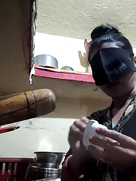 Snapshot of Pyaar_Ki_Pooja chatting on 11-27-25, 04:25 Pyaar Ki Pooja online show from 11-27-25, 04:25