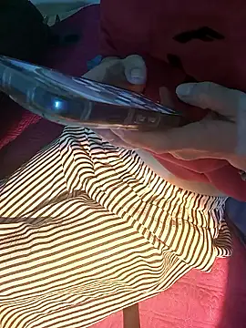 Snapshot of Cherry_Le02 chatting on 01-08-26, 07:16 Cherry Le02 online show from 01-08-26, 07:16