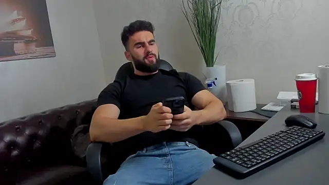 MicahLane online show from 10-30-25, 05:20