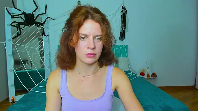 Snapshot of Lina_muse_ chatting on 10-23-25, 01:21 Lina muse  online show from 10-23-25, 01:21