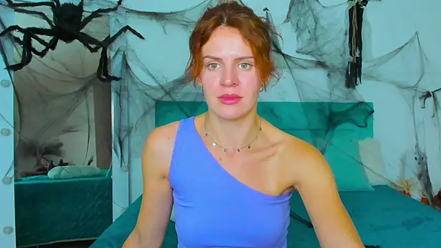 Snapshot of Lina_muse_ chatting on 10-29-25, 01:57 Lina muse  online show from 10-29-25, 01:57