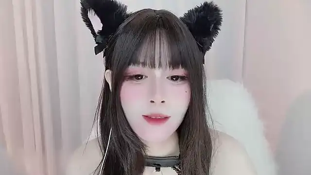 Snapshot of -zhuzhu-999- chatting on 07-11-26, 08:00 -zhuzhu-999- online show from 07-11-26, 08:00