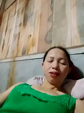 Snapshot of TRIEUTRIEU20 chatting on 11-04-25, 02:10 TRIEUTRIEU20 online show from 11-04-25, 02:10