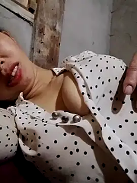 Snapshot of TRIEUTRIEU20 chatting on 11-07-25, 05:29 TRIEUTRIEU20 online show from 11-07-25, 05:29