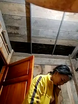 Snapshot of TRIEUTRIEU20 chatting on 11-19-25, 09:37 TRIEUTRIEU20 online show from 11-19-25, 09:37