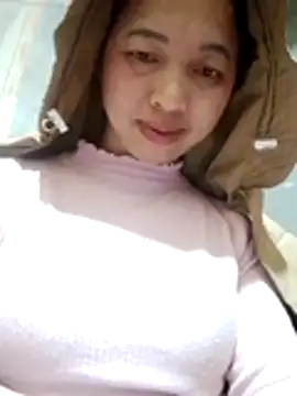 TRIEUTRIEU20 online show from 12-21-25, 11:34