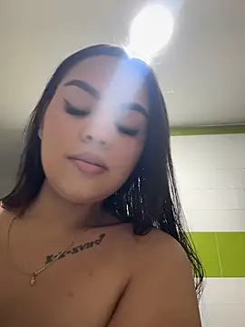 amber white15 online show from 06-30-26, 04:13