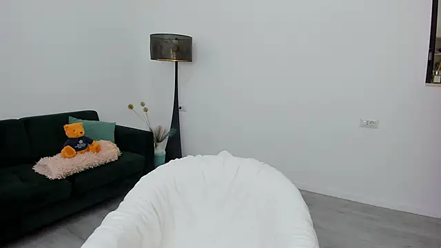 Snapshot of Arya_Anna chatting on 11-24-25, 04:56 Arya Anna online show from 11-24-25, 04:56