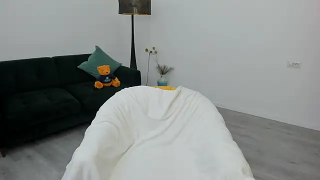 Snapshot of Arya_Anna chatting on 11-25-25, 05:18 Arya Anna online show from 11-25-25, 05:18