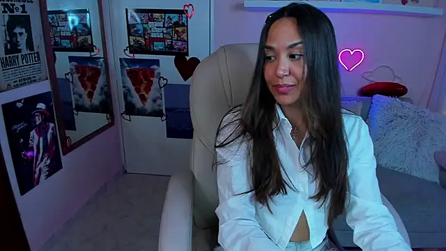 VenusIsLove  online show from 03-06-25, 09:42