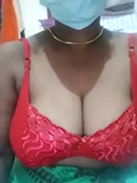 Snapshot of sivashree chatting on 11-11-25, 03:28 sivashree online show from 11-11-25, 03:28