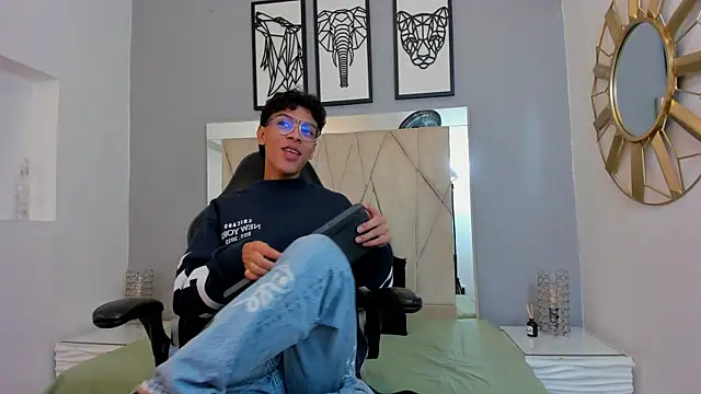 adams bobby online show from 12-01-25, 11:37