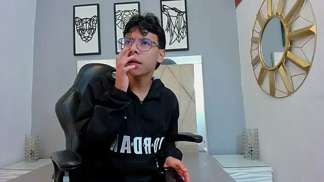 adams bobby online show from 03-28-26, 10:59