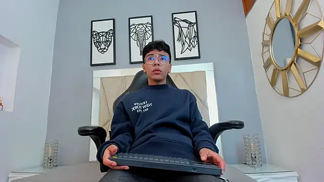 adams bobby online show from 04-09-26, 11:04