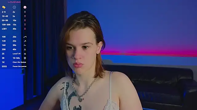 LoraPuffs online show from 07-20-26, 04:20