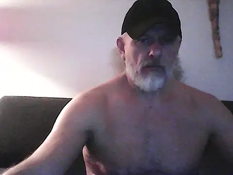 Snapshot of BroBators chatting on 05-13-26, 10:17 BroBators online show from 05-13-26, 10:17