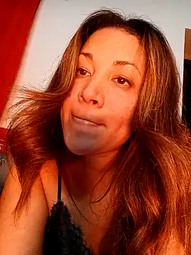 dulcessecretos online show from 12-04-25, 11:35