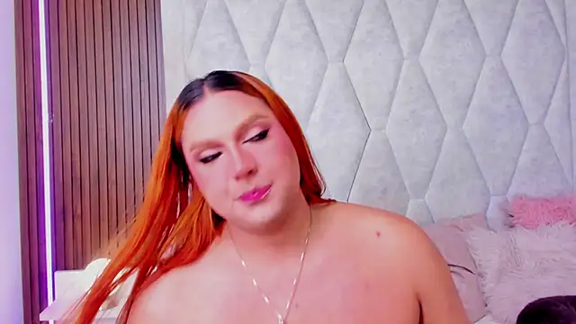 Snapshot of IrinaaVega chatting on 12-01-25, 03:17 IrinaaVega online show from 12-01-25, 03:17