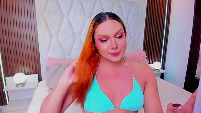 Snapshot of IrinaaVega chatting on 12-22-25, 04:59 IrinaaVega online show from 12-22-25, 04:59