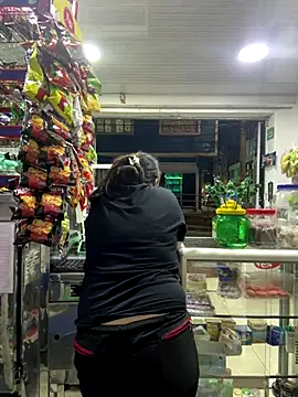 Snapshot of chanelketty chatting on 11-29-25, 12:13 chanelketty online show from 11-29-25, 12:13