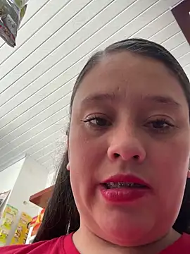 Snapshot of chanelketty chatting on 12-16-25, 04:01 chanelketty online show from 12-16-25, 04:01