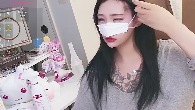 Milk Sola online show from 05-31-26, 12:45